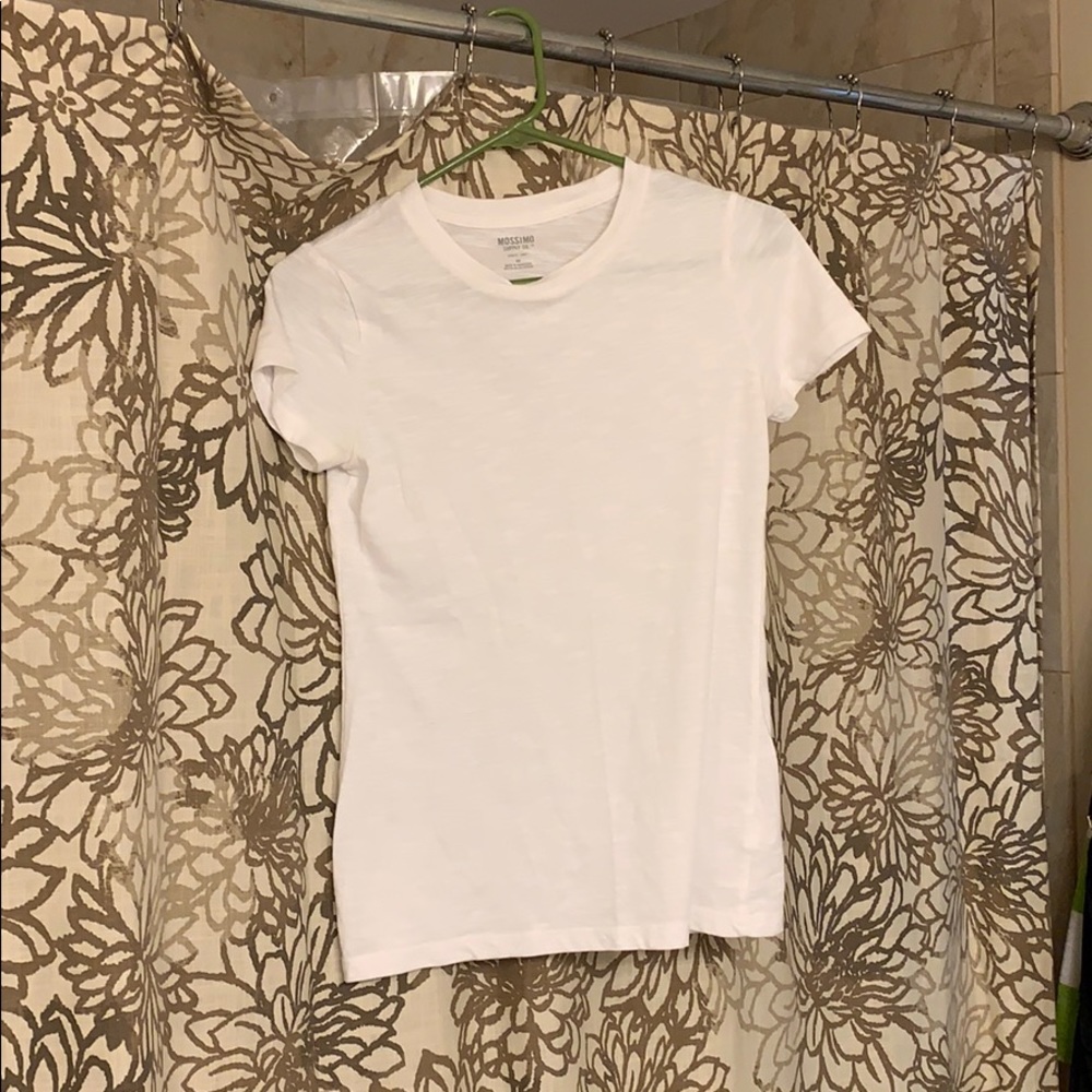 Mossimo Supply Co T-Shirt